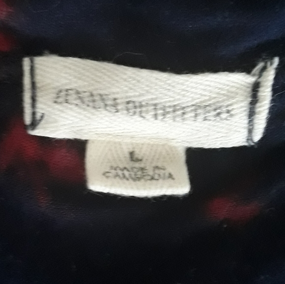 Custom Bleach Tie Dye Stretchy Tee - Size Large Red/Blue Slim Fit Tee Shirt - Picture 4 of 7